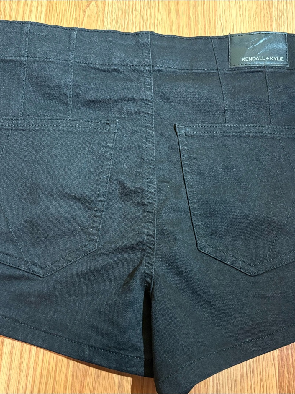 Kendall & Kylie Black High-Rise Button Shorts AND backpack - Picture 9 of 13